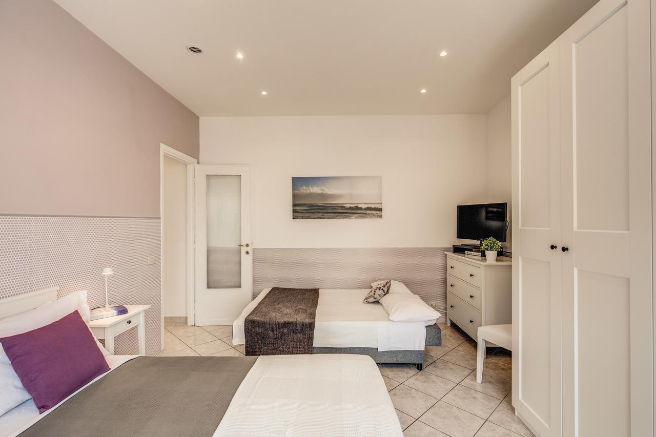 Rome4Guest Ostia Apartment Luaran gambar